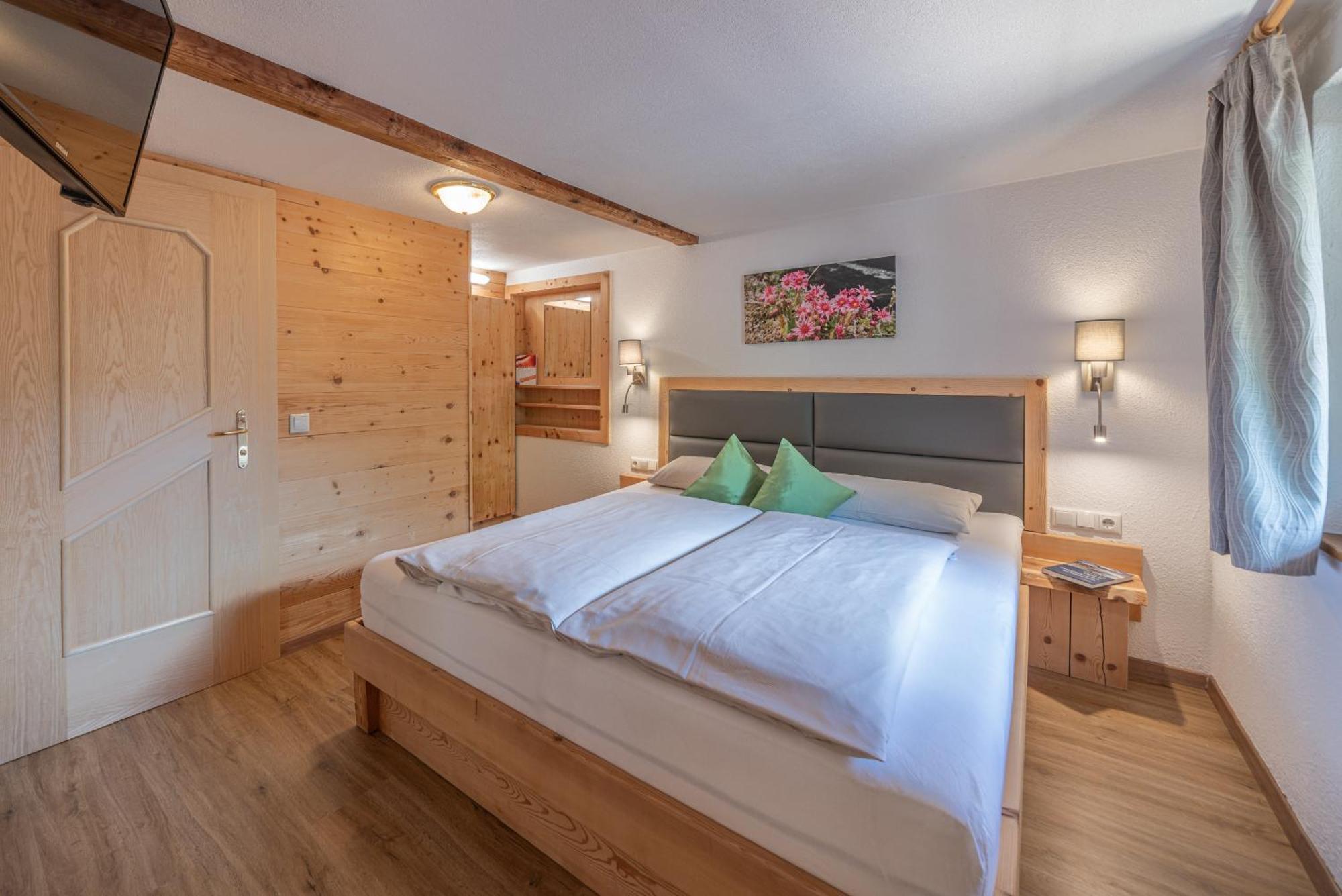 Der Ortnerhof - Hotel & Reiterhof Prägraten Pokój zdjęcie